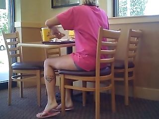 Nice Set Of Gams In Bojangles