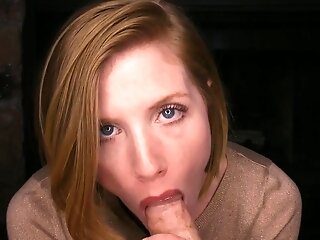 Akgingersnaps Wants To Suck A Man-meat Before Getting Drilled With It
